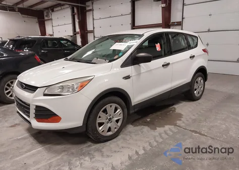 2013 Ford Escape S z USA, uszkodzony, nr VIN 1FMCU0F74DUC90260